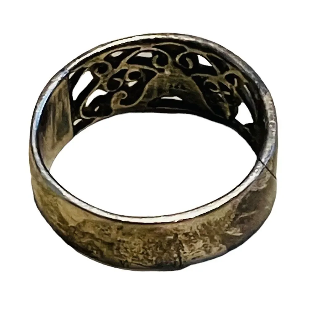 10/$25🦋 Silver Filagree Cutout Ring - Size 7.5